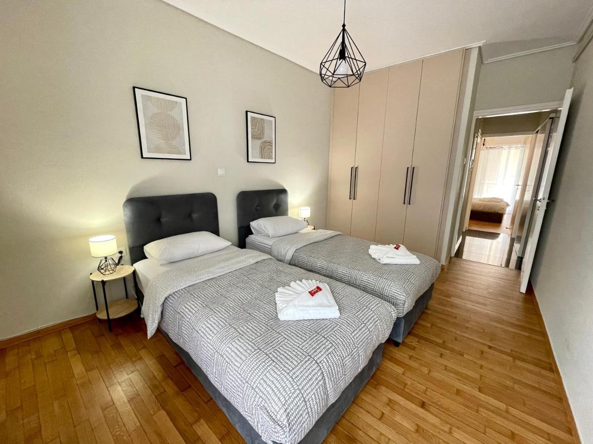 Acropolis Greendom Apartment